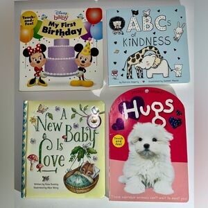 Bundle of 4 board books for children - all about the babies